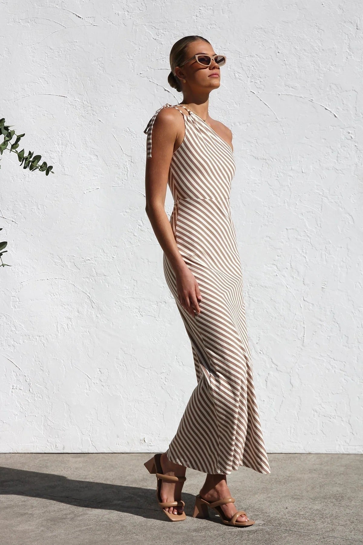 RESHIA| VESTIDO DE RAYAS